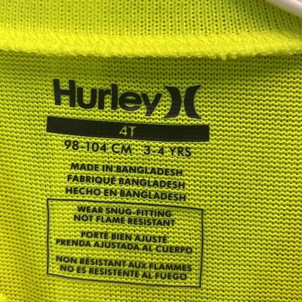 Hurley Bright Yellow Tee and Colorful‎ Leggings Set